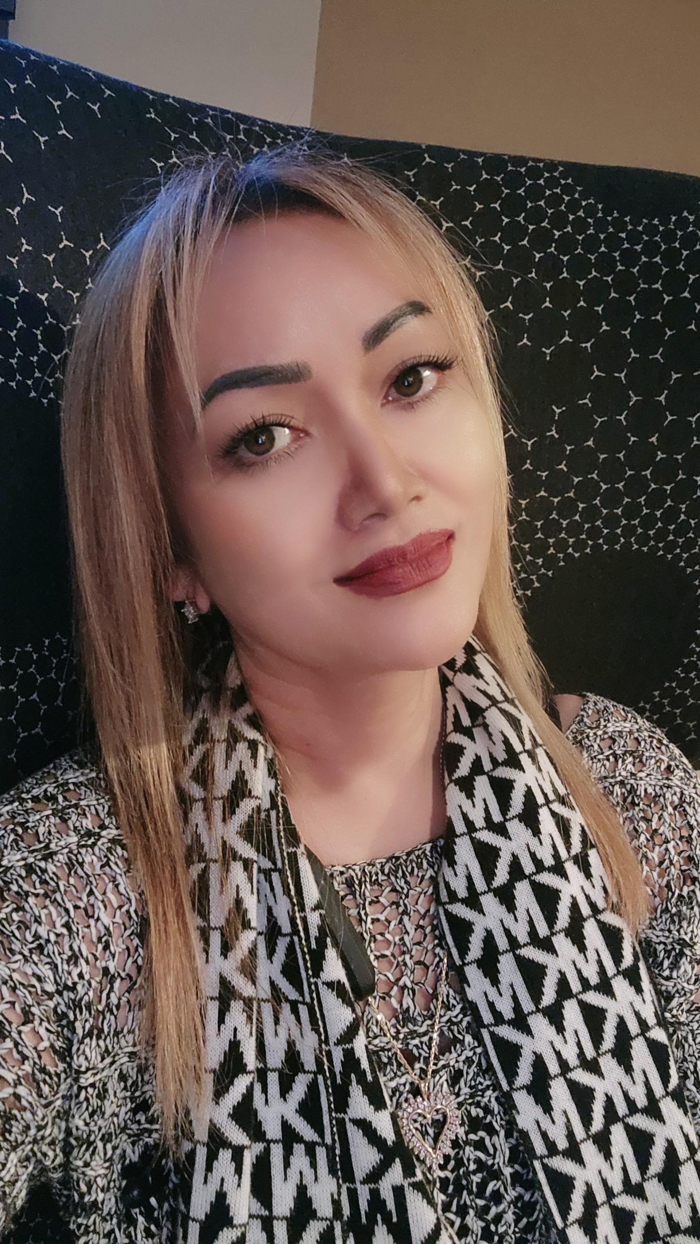 Phany Chhorn - Nail Artist & Technician